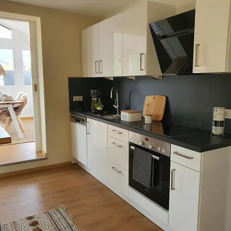Daire Iso Talo Ja Puutarha Kahdelle Perheelle, River Mosel Holiday Homes Mulheim an der Mosel